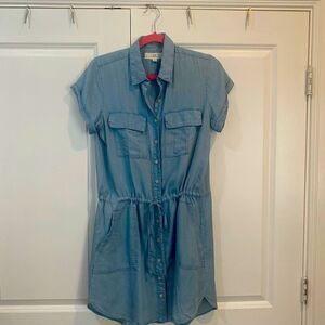 Drawstring dress. Light flowy material made from 100% lyocell. Barely worn. EUC